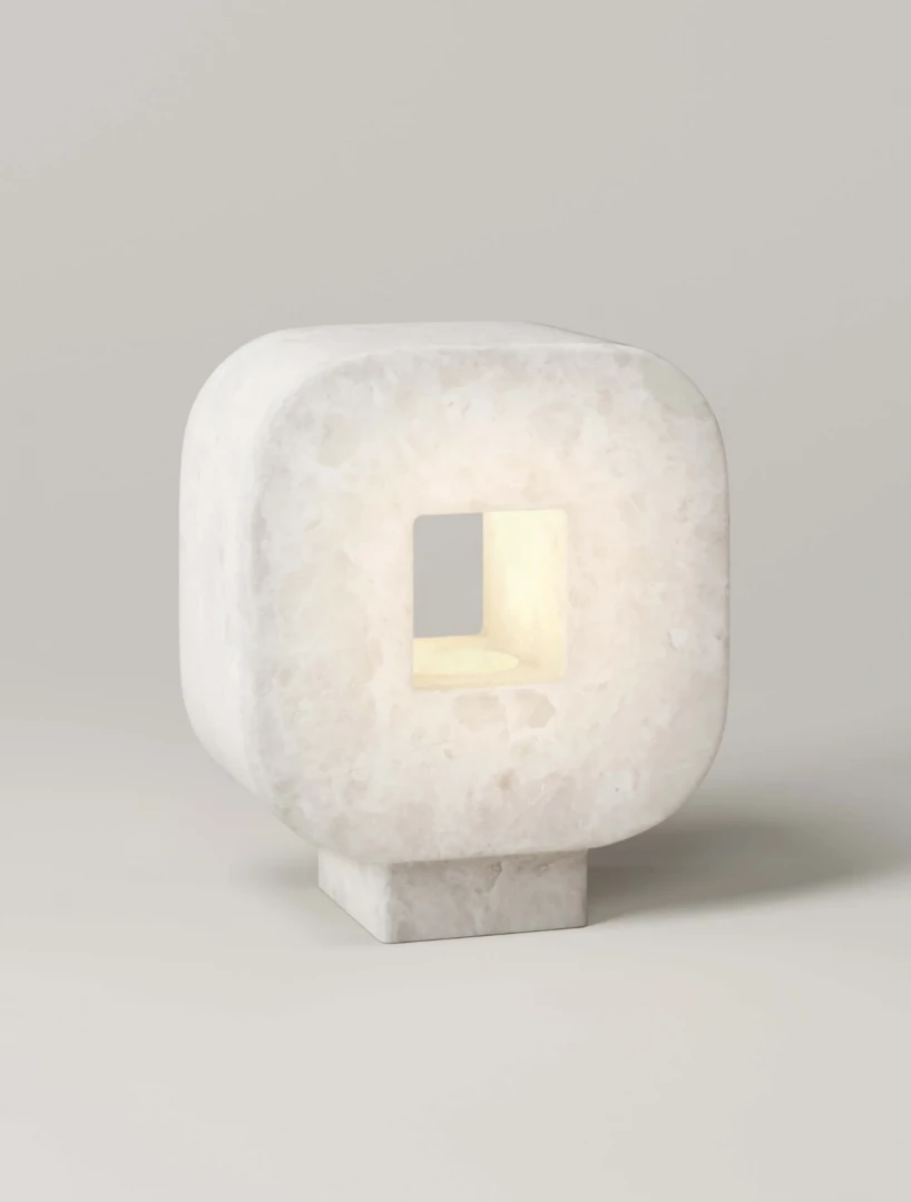M_004 Lamp - Image 1