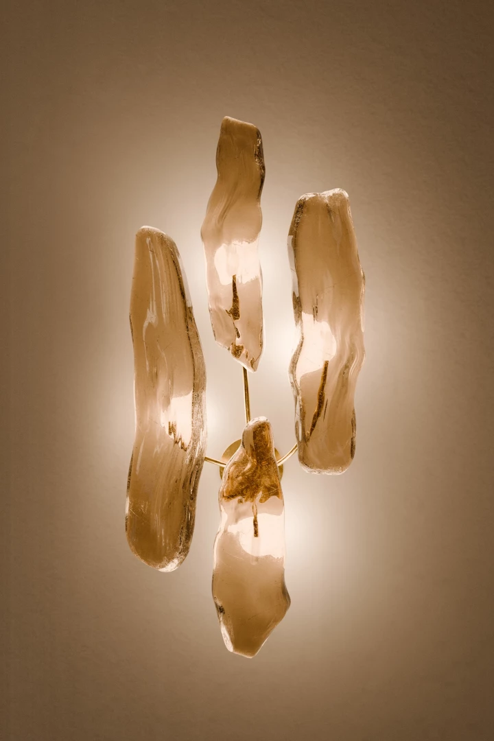 Pinaster Wall Lamp